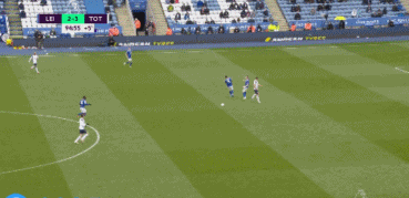 本世纪德甲戴帽数前10：莱万384场16次第1，凯恩76场10次第3