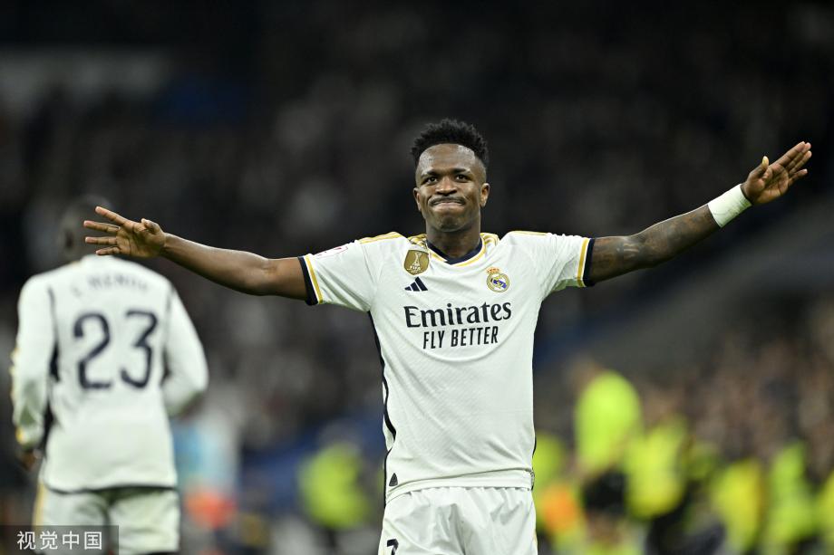 篮球篮网球迷线上互动热烈