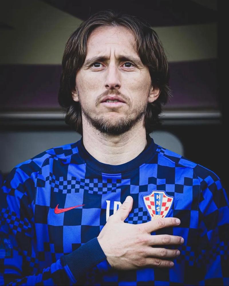 美记：保罗是赢家只可惜从未夺冠，因运气不佳错失很多机会