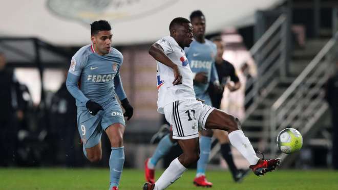 外线哑火！合肥狂风半场三分13投仅1中 命中率只有7.7%