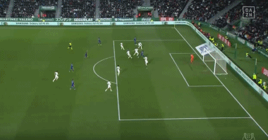 令人动容！残特奥会独腿飞人扑线摔破全国纪录