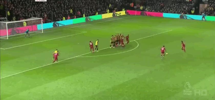 跟队记者：邓弗里斯因脚踝受伤可能缺阵至12月中旬左右