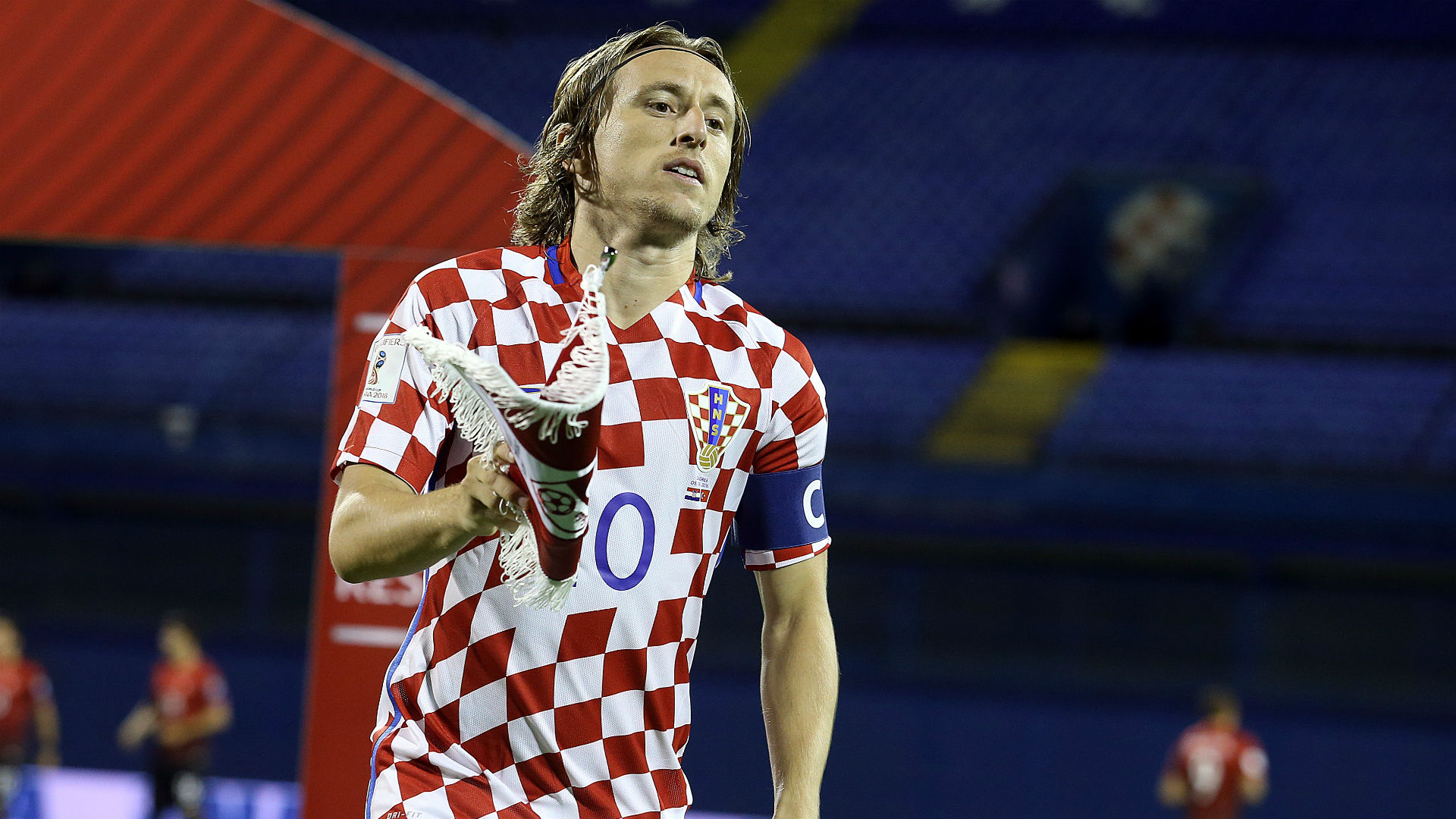 队内助攻王！奎克利因生病缺席对尼克斯的关键战